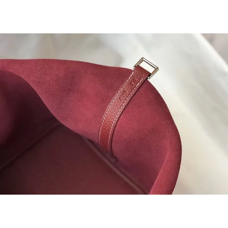 Hermes Picotin Lock 22 Taška v Bordeaux kůži Clemence