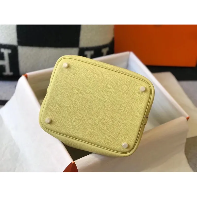 Hermes Picotin Lock 22 Taška v kůži Jaune Poussin Clemence