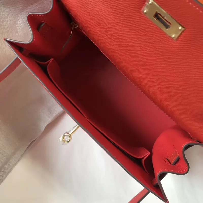 Hermès Červená Epsom Kelly 32cm Sellier Taška