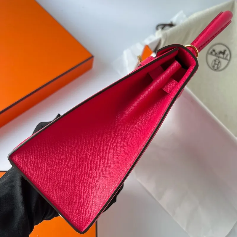 Kelly Sellier 28 Ručně vyráběná taška v růžovém extrémním Epsom telecím kůži