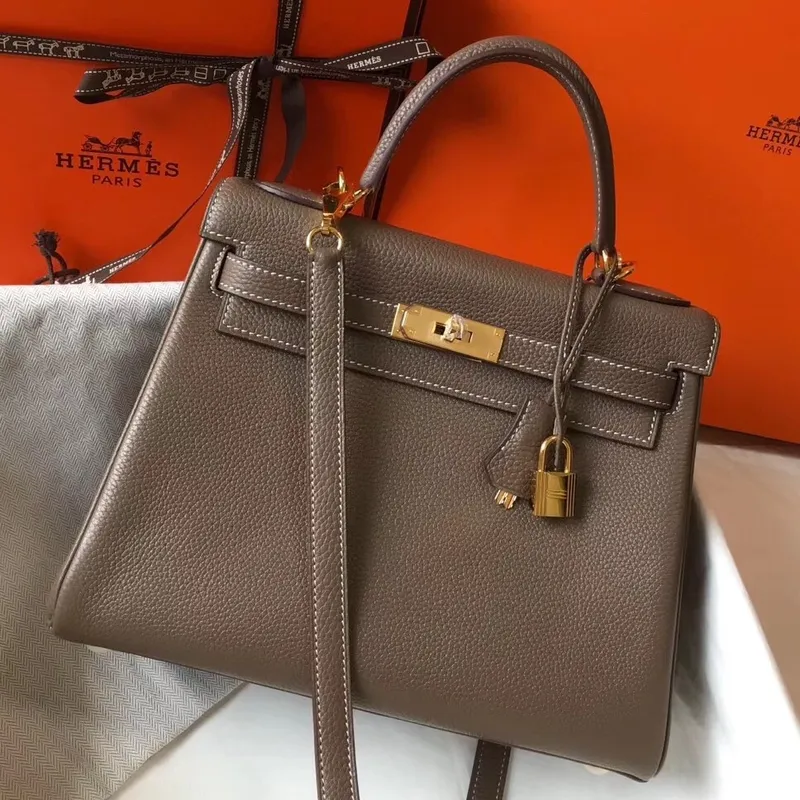 Hermes Taupe Clemence Kelly 28cm Taška