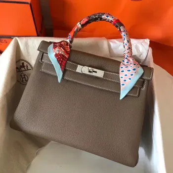 Hermes Taupe Clemence Kelly 28cm Ručně vyráběná taška
