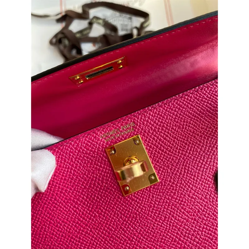 Kelly Mini II Sellier Ručně vyráběná taška v růžové červené barvě z telecí kůže Epsom