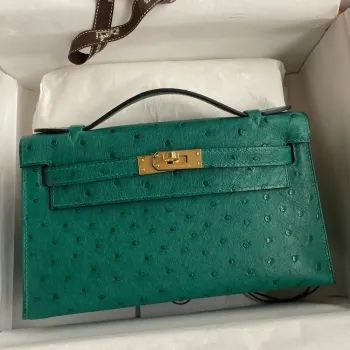 Kelly Pochette Ručně Vyrobená Taška v Barvě Vert Vertigo Bordeaux z Pštrosí Kůže