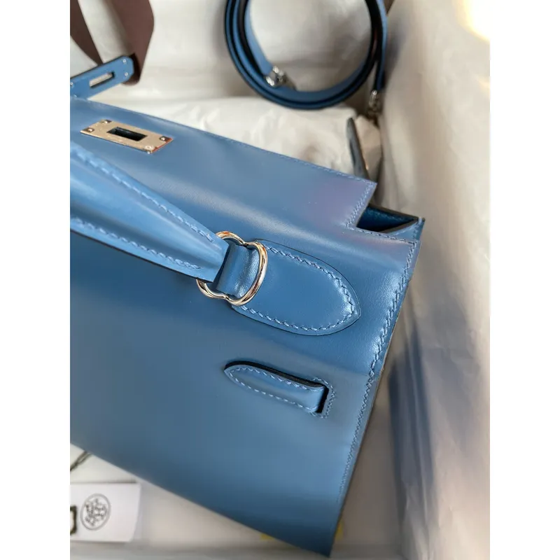 Kelly Sellier 28 Ručně vyráběná taška v modrém džínovém boxovém telecím kůži