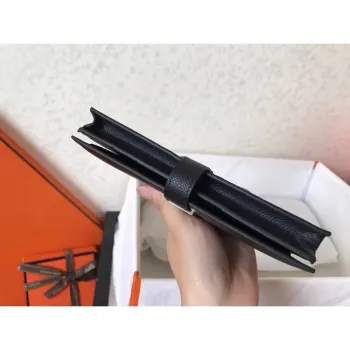 Hermes Černá Epsom Bearn Peněženka s klopou