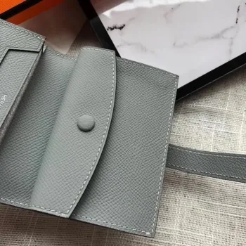 Hermes Bearn Mini Peněženka v modré kůži Epsom