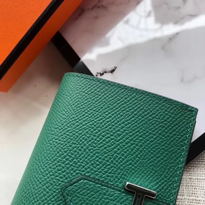 Hermes Bearn Mini Peněženka v barvě Vert Vertigo z Epsom kůže