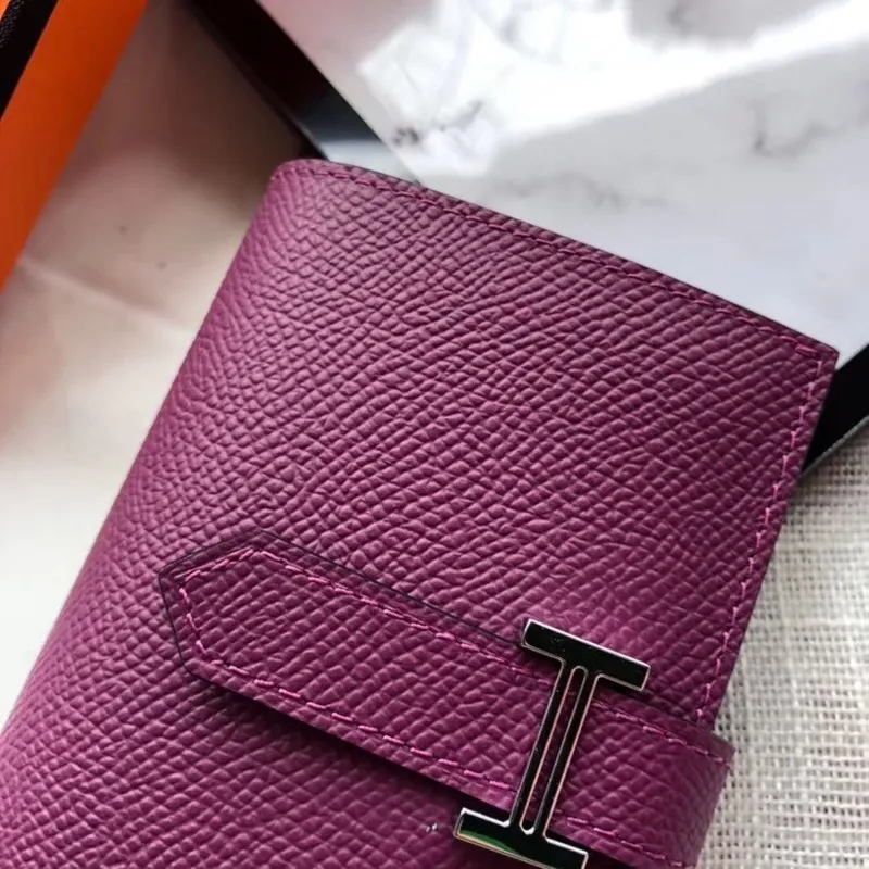 Hermes Bearn Mini Peněženka v fialové Epsom kůži