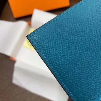 Hermes Bearn Kompaktní Peněženka v Modré Izmir Epsom Kůži