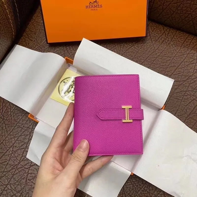 Hermes Bearn Kompaktní Peněženka v Magnolia Epsom Kůži