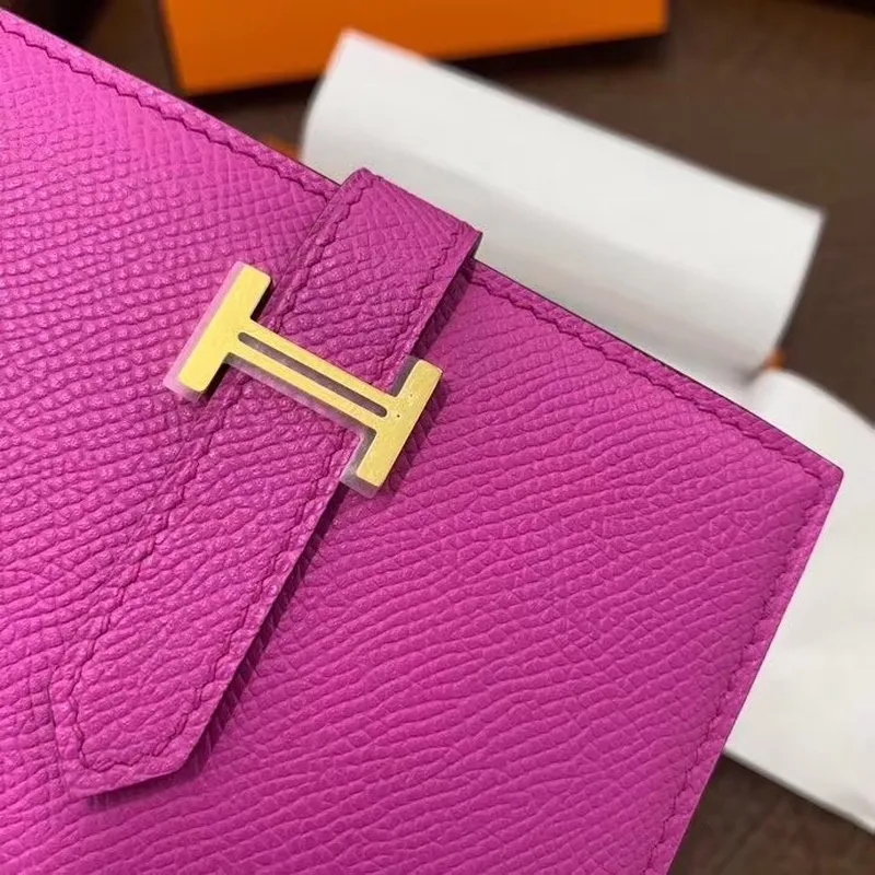 Hermes Bearn Kompaktní Peněženka v Magnolia Epsom Kůži