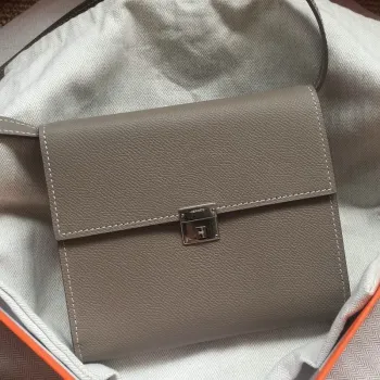 Hermes Grey Clic 16 Peněženka s Popruhem