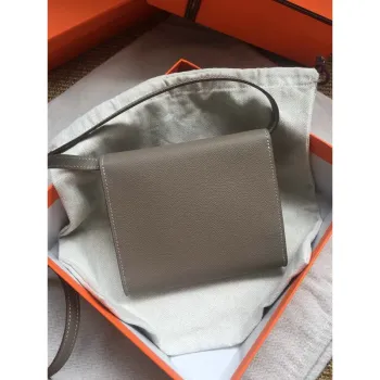 Hermes Grey Clic 16 Peněženka s Popruhem